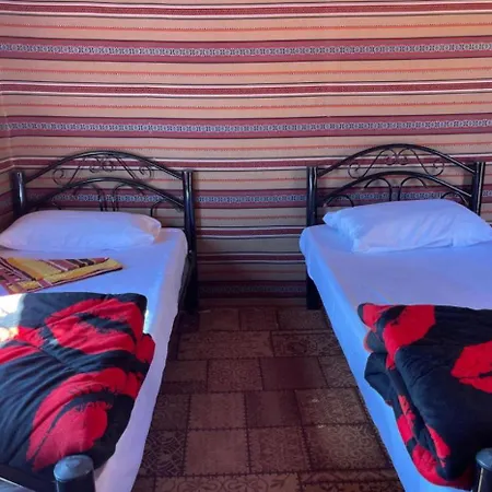 Bedouin Bunch Camp Hotel Wadi Rum Exterior photo